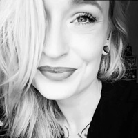 Caroline Kari Duguay